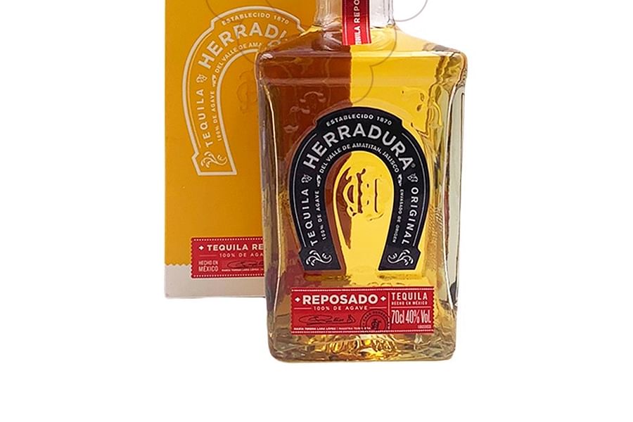 Herradura Reposado Tequila bottle