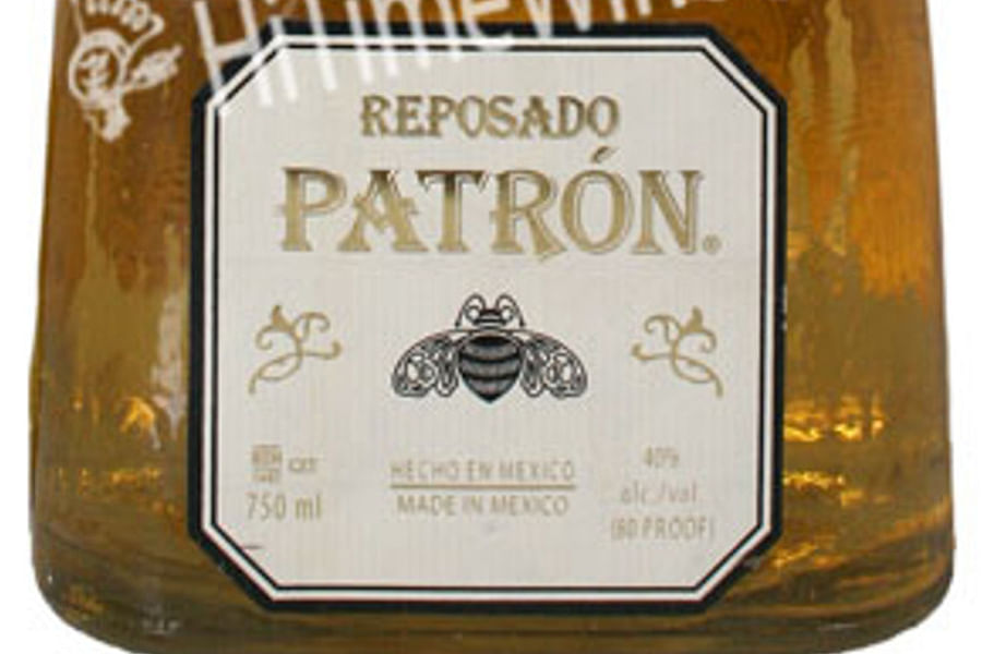 Patrón Reposado Tequila bottle